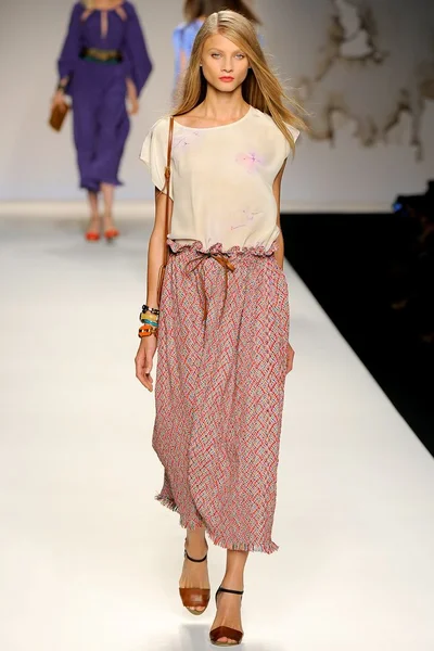 Look 35